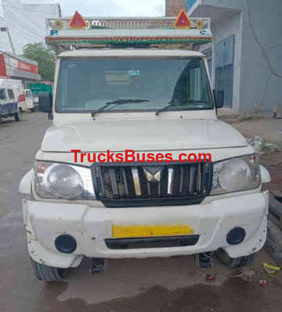 Mahindra Bolero Maxi Truck Plus Images