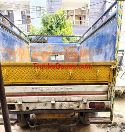 Mahindra Bolero Maxi Truck Plus Images