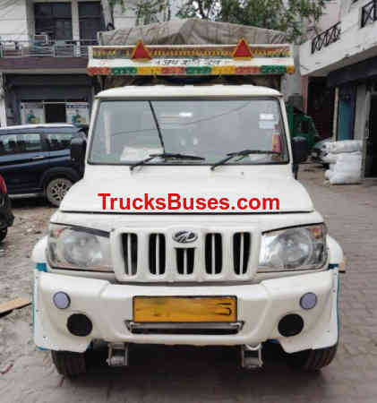 Mahindra Bolero Maxi Truck Plus Images