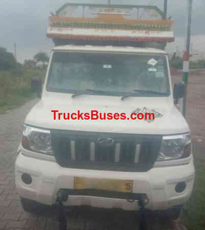 Mahindra Bolero Maxi Truck Plus Images