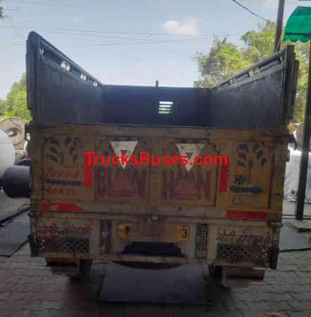 Tata Intra V50 Images