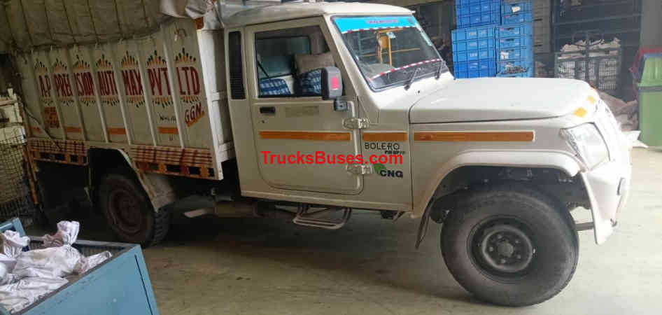 Mahindra Bolero Maxi Truck Images
