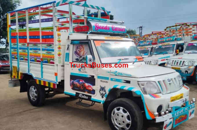 Mahindra Bolero Maxi Truck Images