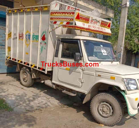 Mahindra Bolero Maxi Truck Images