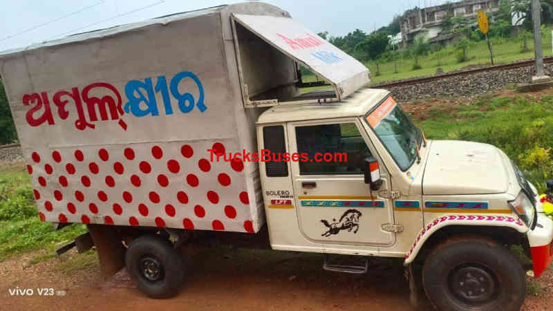 Mahindra Bolero Pickup Images
