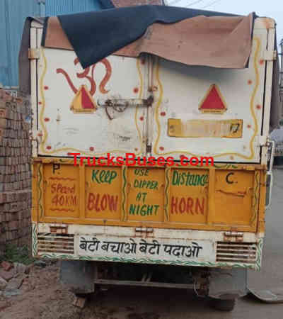 Mahindra Bolero Maxi Truck Images