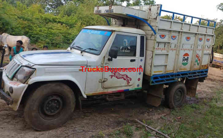 Mahindra Bolero Pickup Images