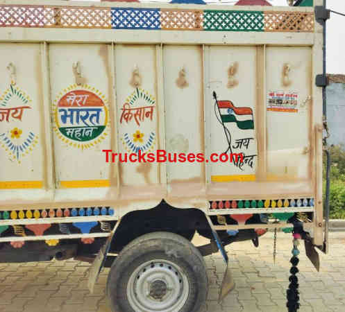 Mahindra Bolero Pickup Images