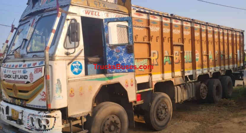 Ashok Leyland 4220 image 2