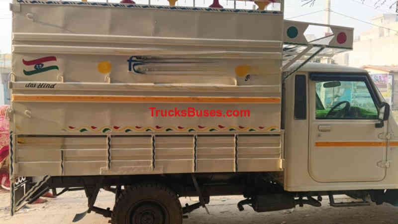 Mahindra Bolero Pickup Images