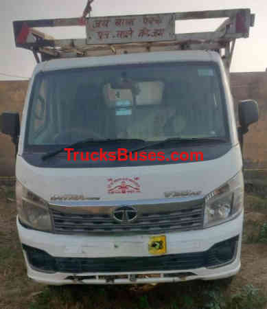Tata Intra V30 