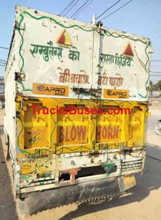 Mahindra Bolero Maxi Truck Images