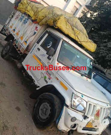 Mahindra Bolero Maxi Truck Images