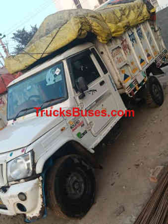 Mahindra Bolero Maxi Truck Images