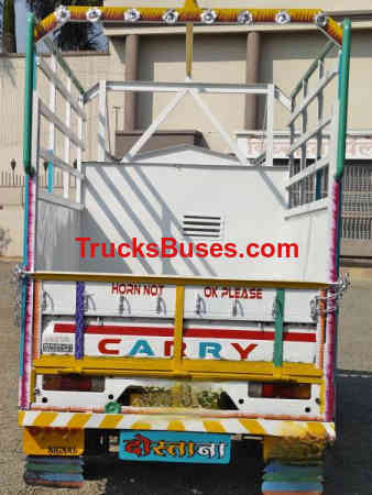 Maruti Suzuki Super Carry Images