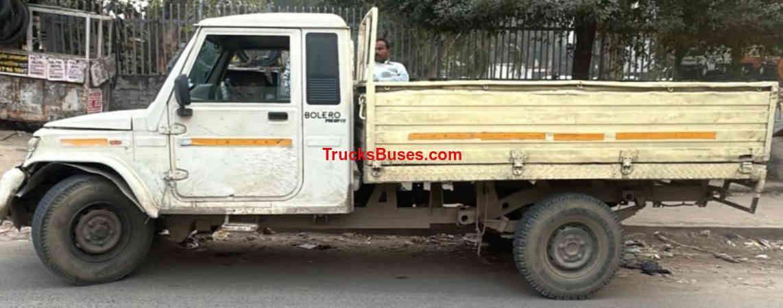 Mahindra Bolero Maxi Truck Images