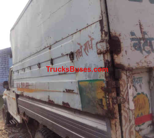 Mahindra Bolero Maxi Truck Images