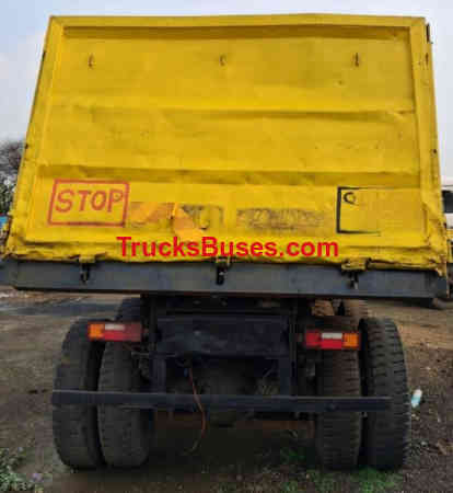 Ashok Leyland 3718 image 4