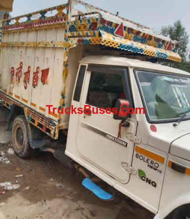 Mahindra Bolero Maxi Truck Images