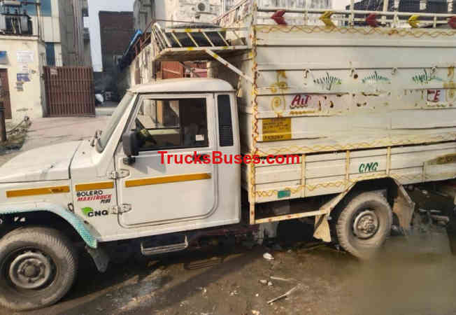 Mahindra Bolero Maxi Truck Images