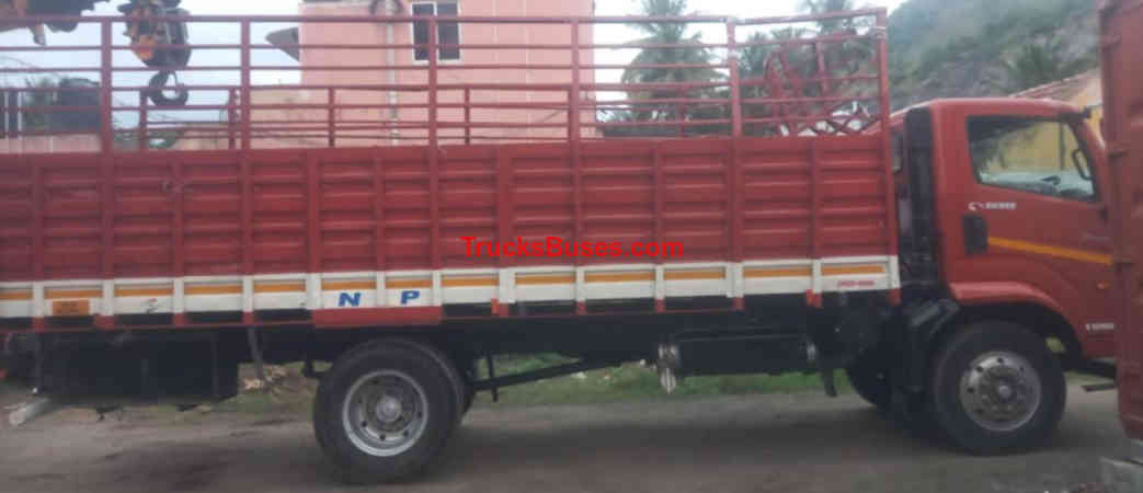 Eicher 2110 image 2