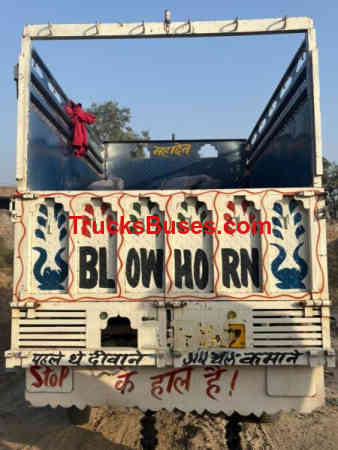 Mahindra Supro Maxi Truck image 4