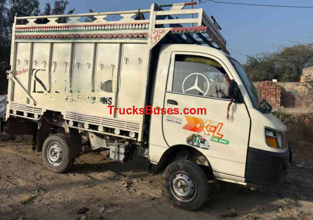 Mahindra Supro Maxi Truck image 2