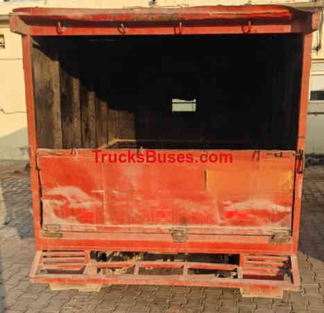 Mahindra Bolero Maxi Truck Images