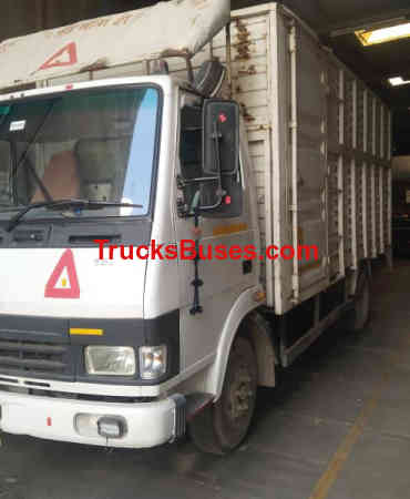 Tata 709 image 2