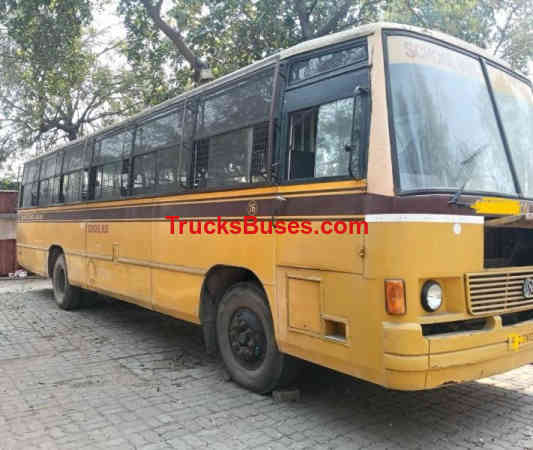 Ashok Leyland Viking image 2
