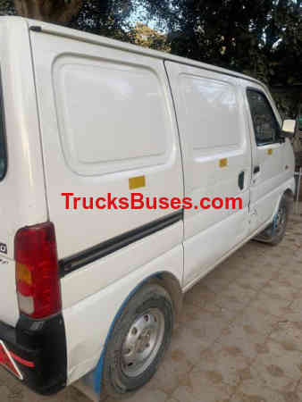 Maruti Suzuki Eeco Images