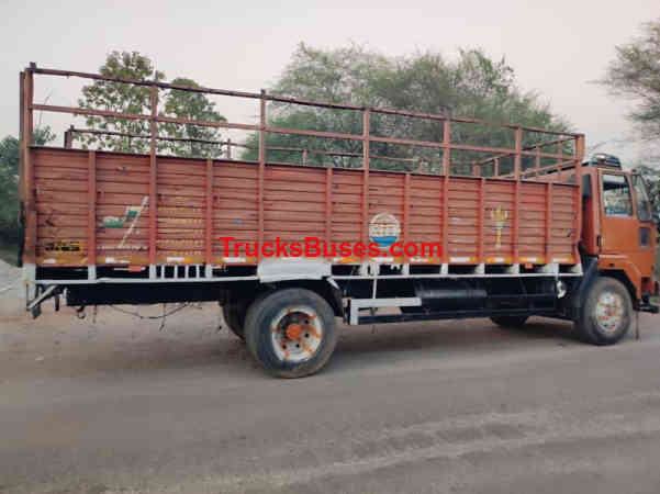 Ashok Leyland Ecomet 1214 image 2