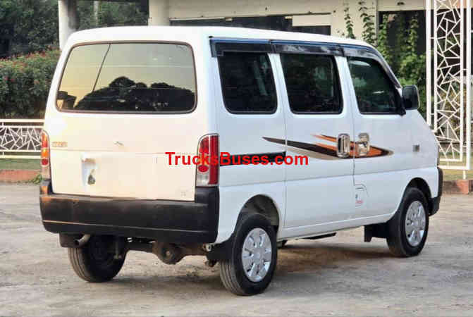 Maruti Suzuki Eeco Images