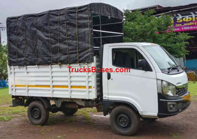 Tata Intra V30 Images