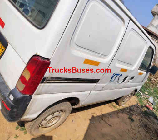 Maruti Suzuki Eeco Images