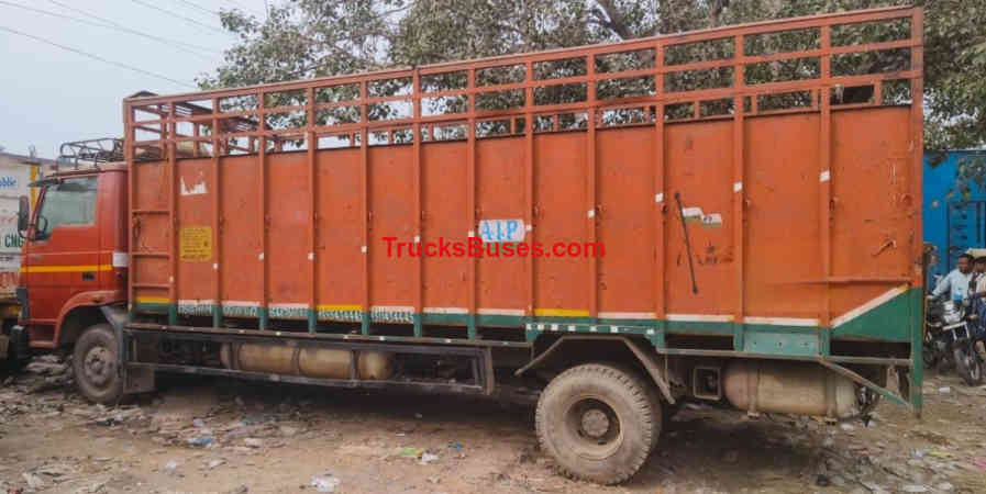 Tata 1109 image 2