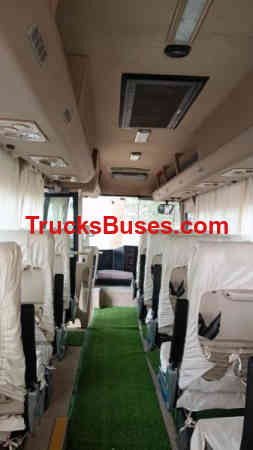 SML Isuzu Executive image 3