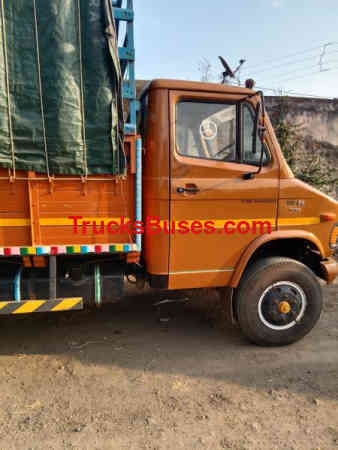 Tata 709 image 2