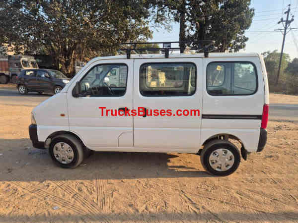 Maruti Suzuki Eeco image 3