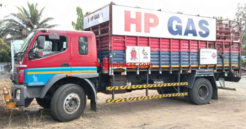 BharatBenz 1617 image 2
