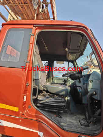 Eicher 3018 image 4
