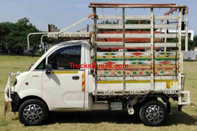 Mahindra Jeeto Mini Truck image 2