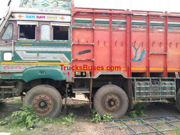 Ashok Leyland 4220 image 3