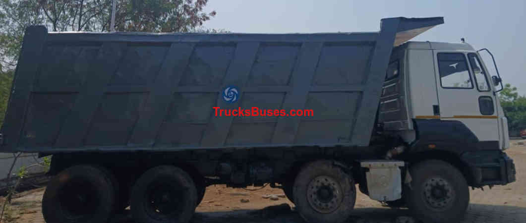 Ashok Leyland 3520 image 3