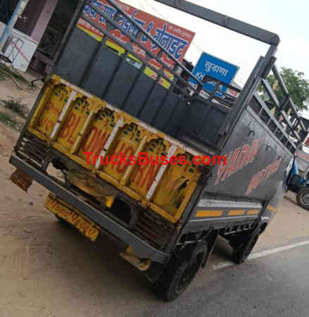 Tata Intra V10 image 3