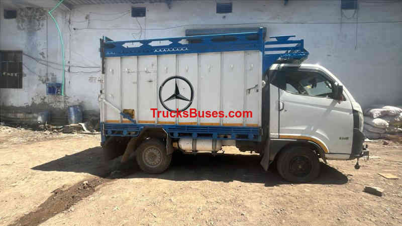 Tata Intra V20 image 2