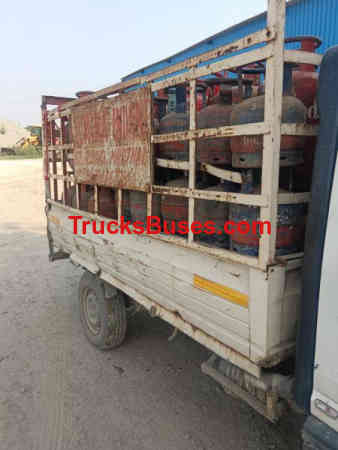 Tata Intra V30 image 2