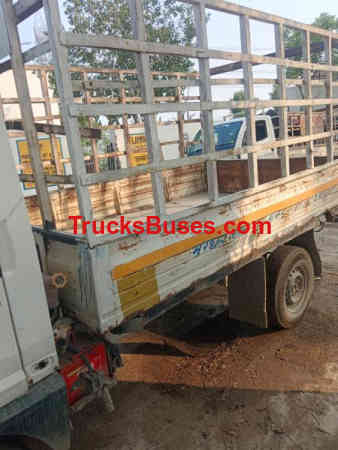 Tata Intra V30 image 4