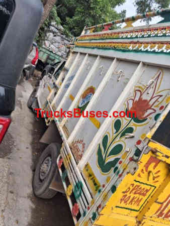 Mahindra Bolero Maxi Truck image 3