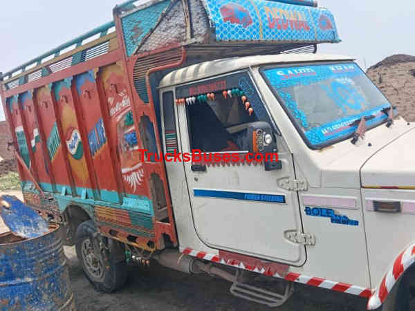 Mahindra Bolero Maxi Truck image 2